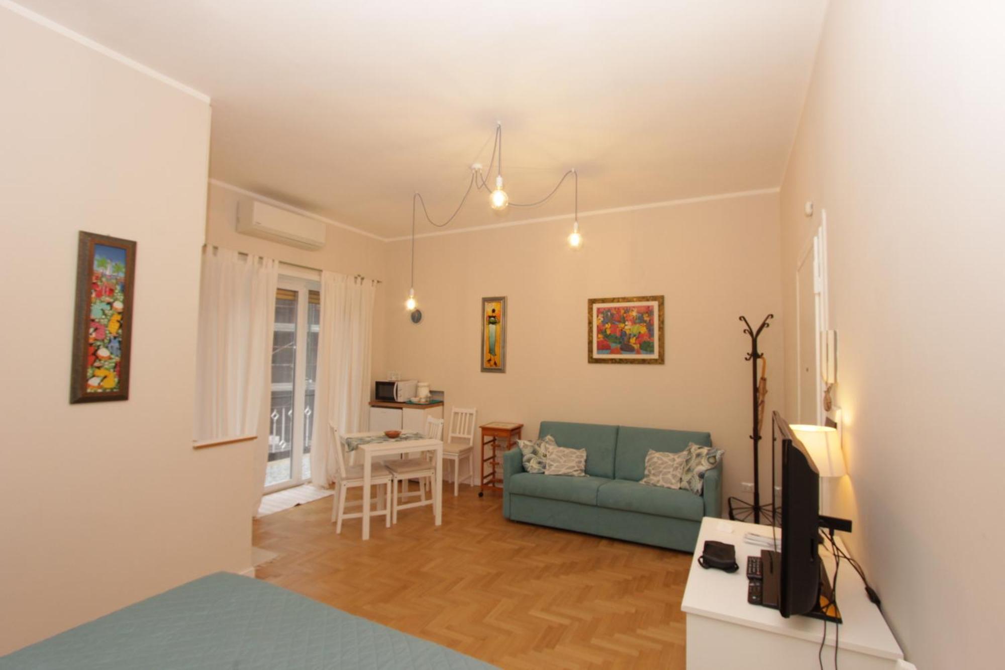 Aurelia Flat Apartment *